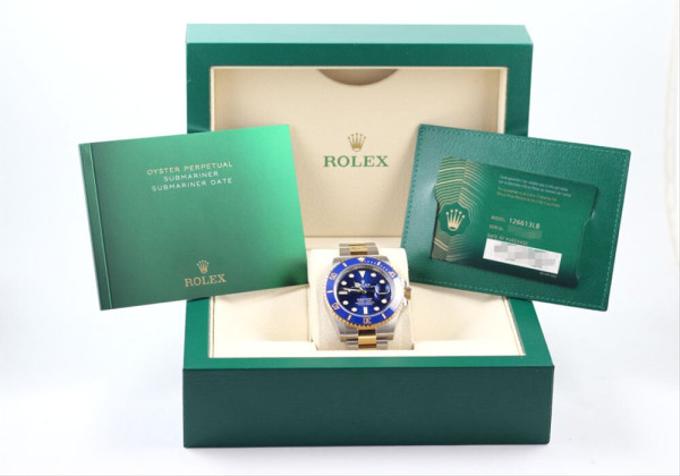ROLEX Submariner date bleu combinaison Ref.126613LB Hommes