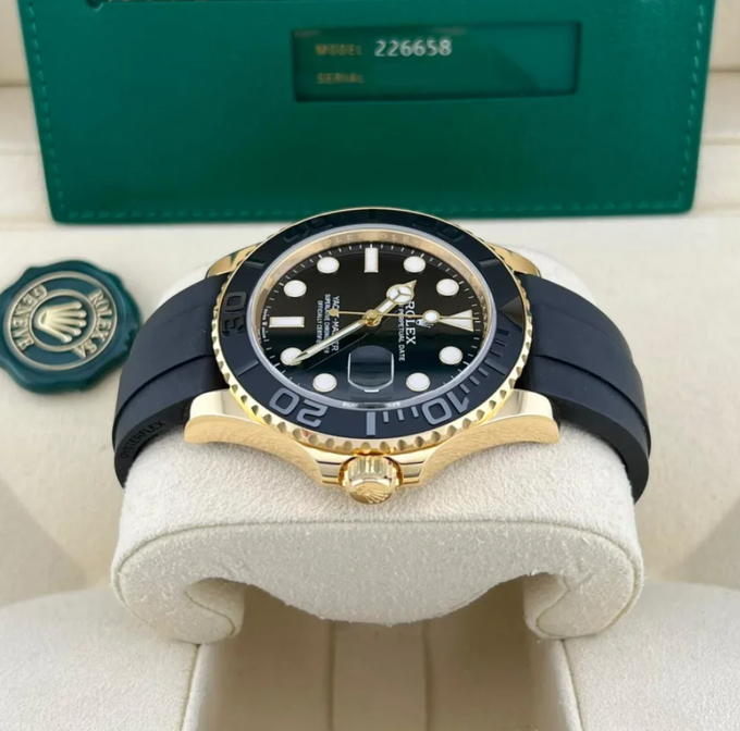 Rolex YACHT MASTER 226658