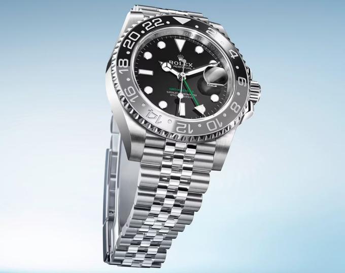 Rolex GMT-Master II Bruce Wayne 126710GRNR