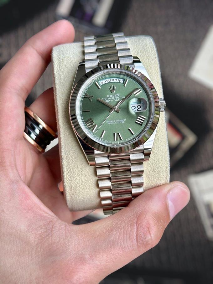 ROLEX PRESIDENT DAY-DATE 40MM - OLIVE WHITE GOLD