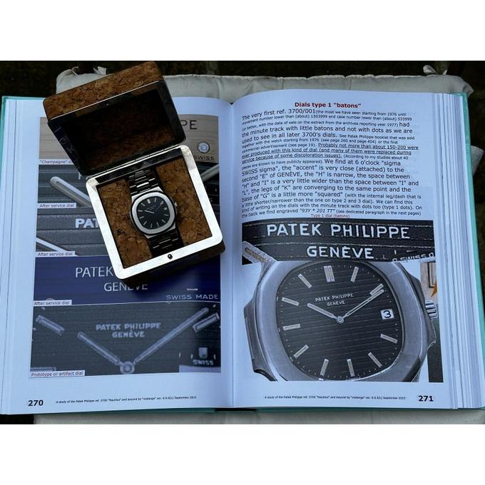 Patek Philippe Nautilus 3700 JUMBO Batons dial 1977