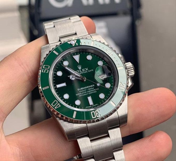 Rolex Submariner Date Hulk Ref. 116610LV