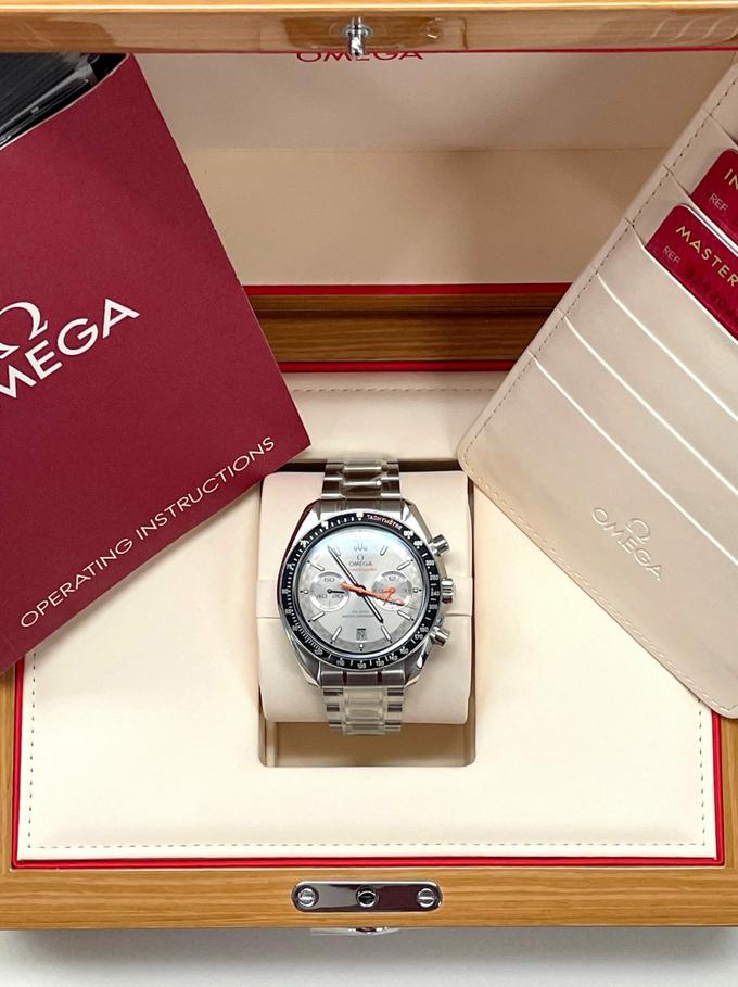 OMEGA Speedmaster Racing Chronograph 44.25mm