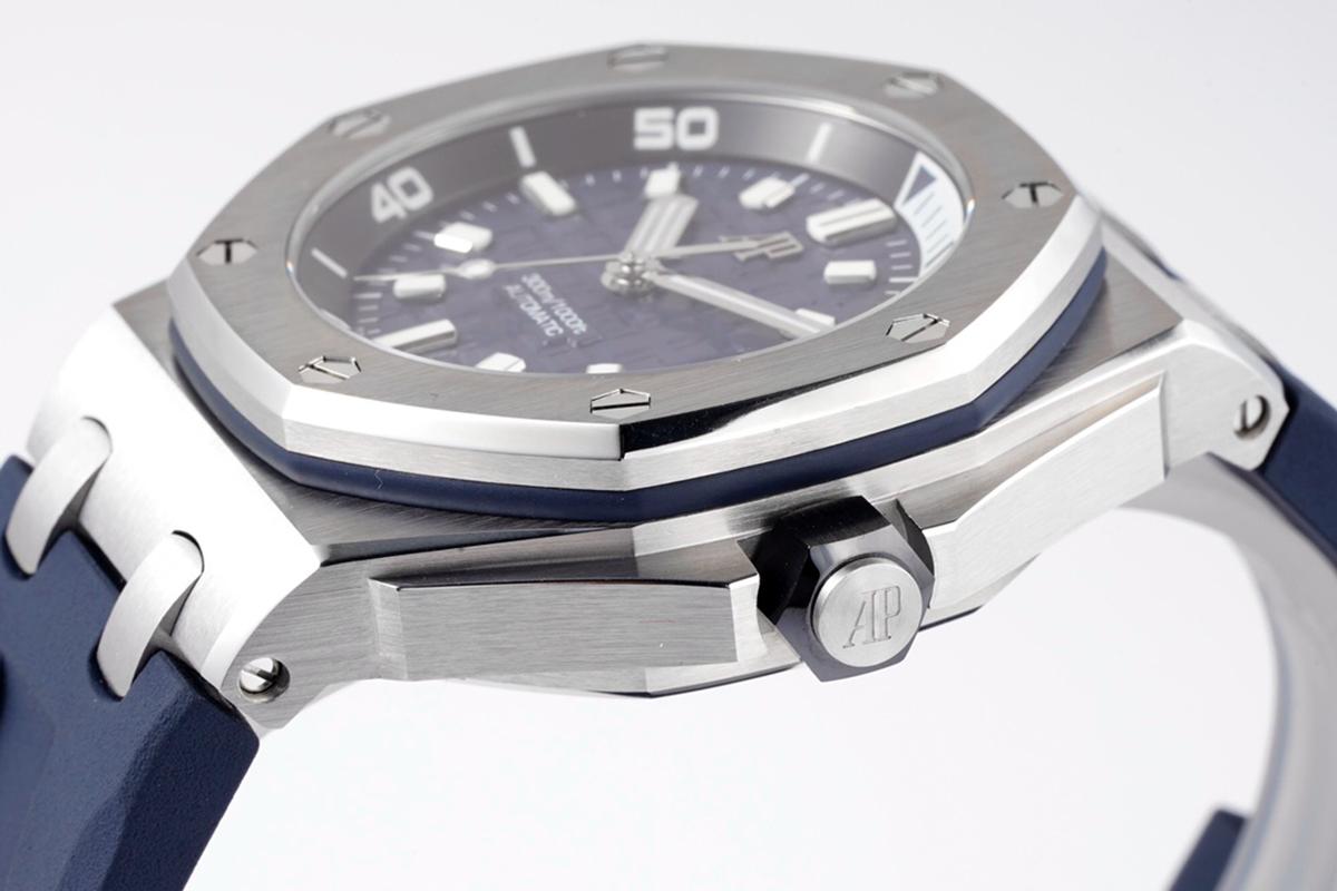 Audemars Piguet Royal Oak Offshore Diver 42mm Mens Watch