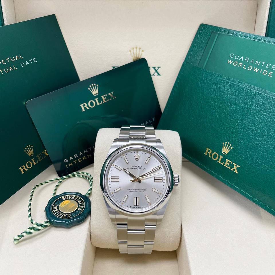 Rolex Oyster Perpetual 134300-0001